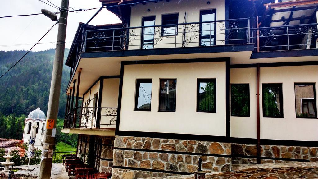 Family Hotel Valchanovata Kashta Fotinovo Luaran gambar